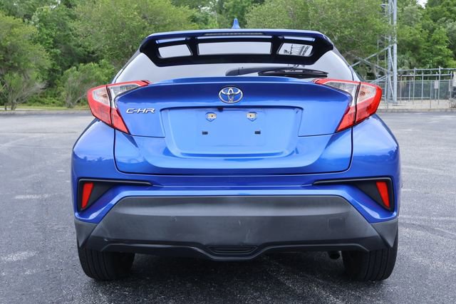 Used 2020 Toyota C-HR LE image 8