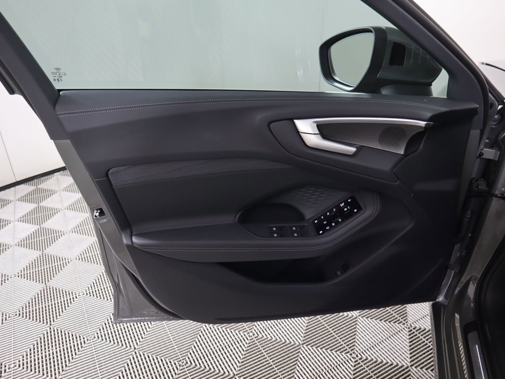 Used 2025 Audi A5 2.0T Premium Plus w/ Premium Plus image 27