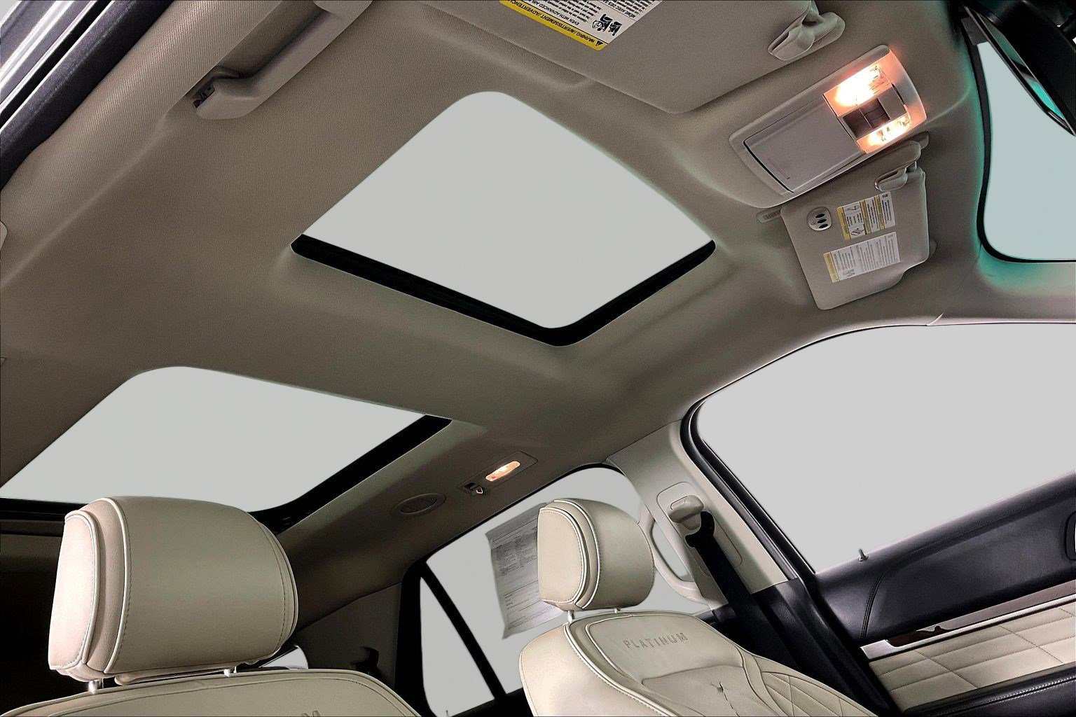 Used 2016 Ford Explorer Platinum AWD/4WD image 28
