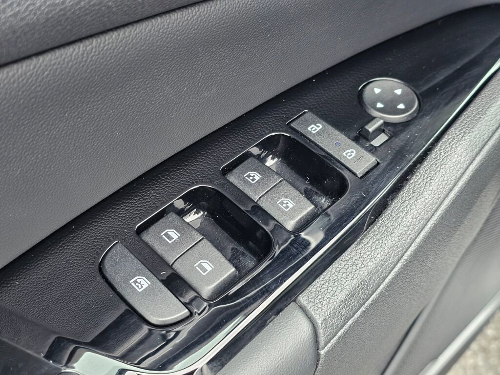 Certified 2023 Kia Sportage X-Line w/ X-Line Premium Package AWD/4WD image 32