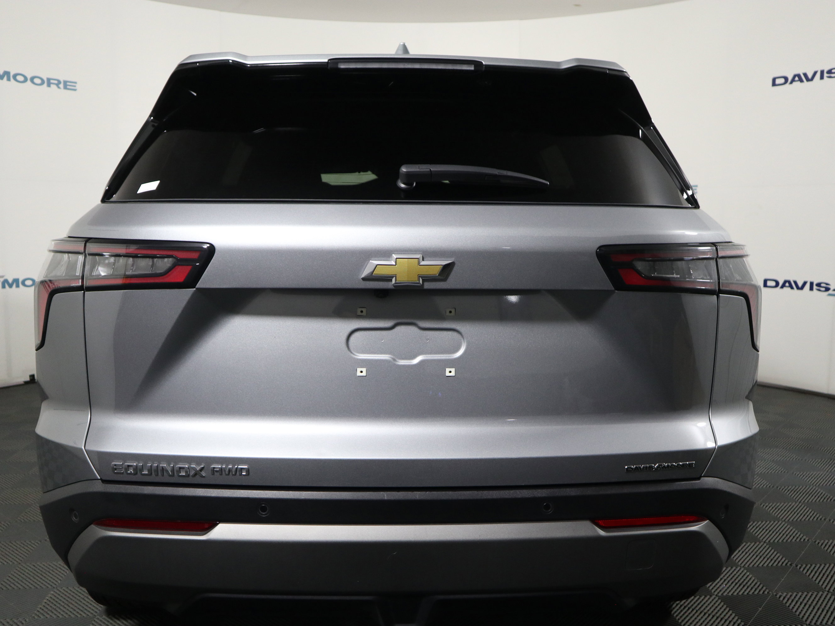 Used 2025 Chevrolet Equinox LT AWD/4WD image 7