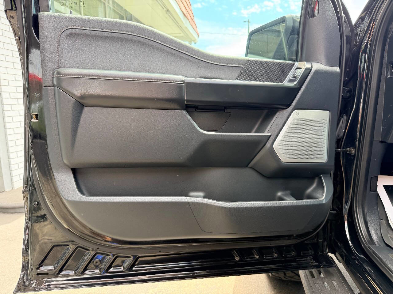 Used 2021 Ford F150 Raptor w/ Equipment Group 801A High AWD/4WD image 18