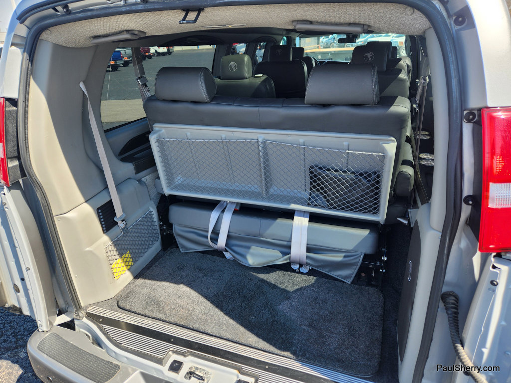 Used 2020 Chevrolet Express 2500 Extended w/ Enhanced Convenience Package RWD image 27