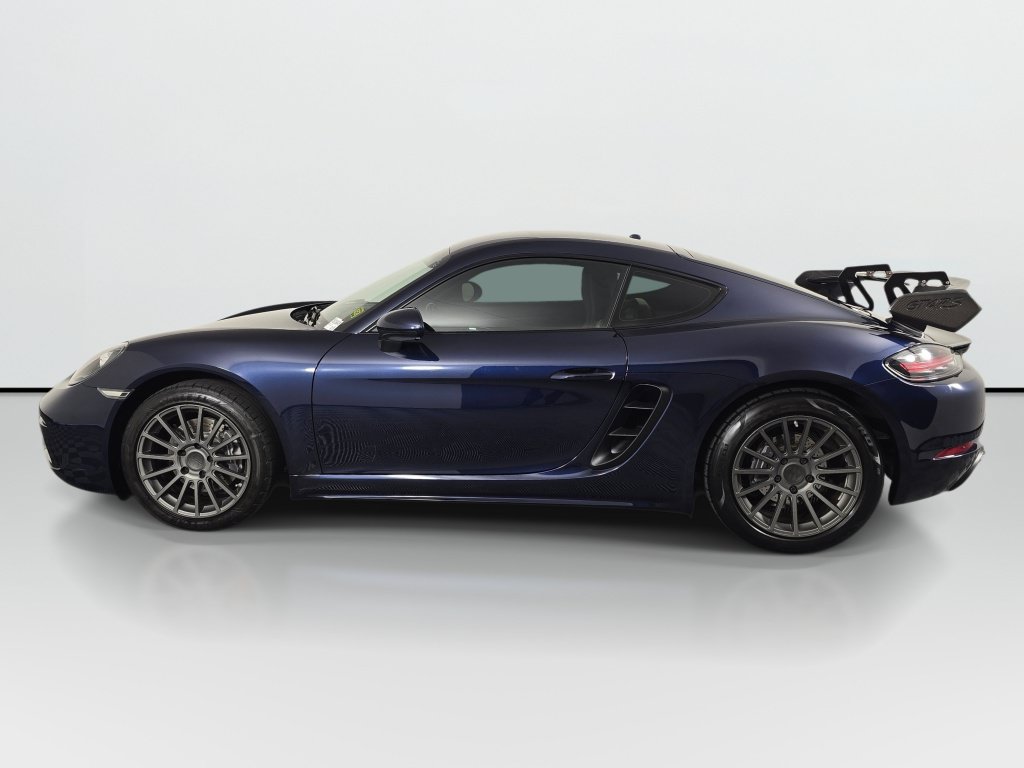 Used 2018 Porsche 718 Cayman RWD image 2
