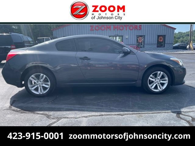 Used 2011 Nissan Altima 2.5 S FWD image 1