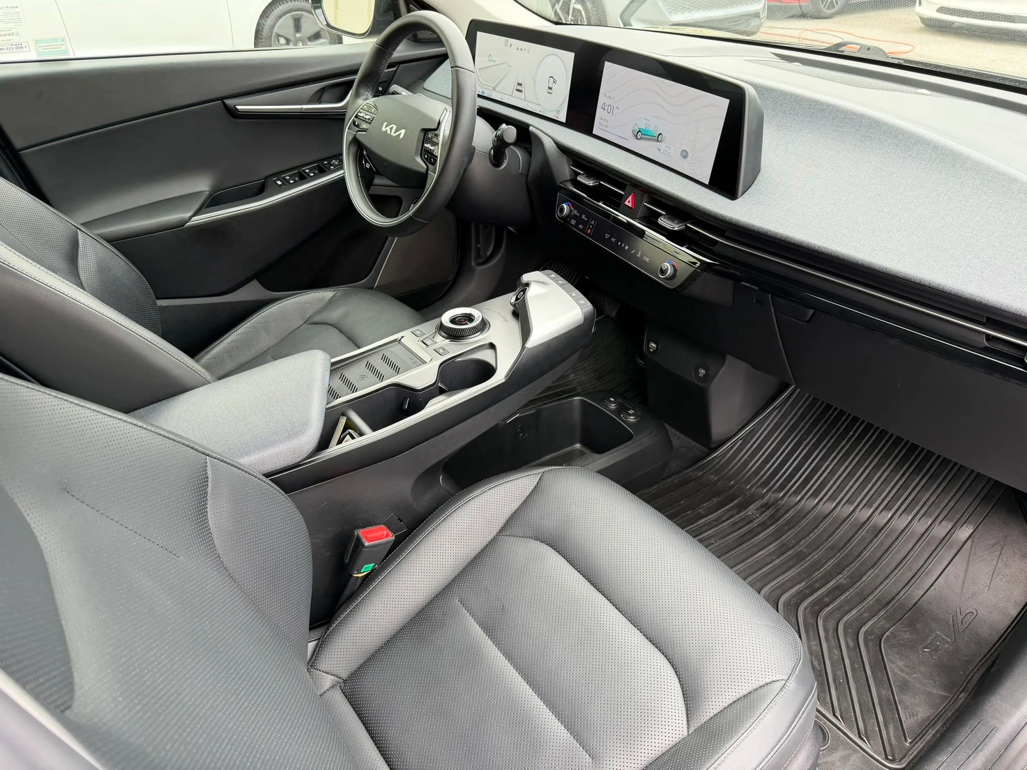 Used 2023 Kia EV6 Wind image 20