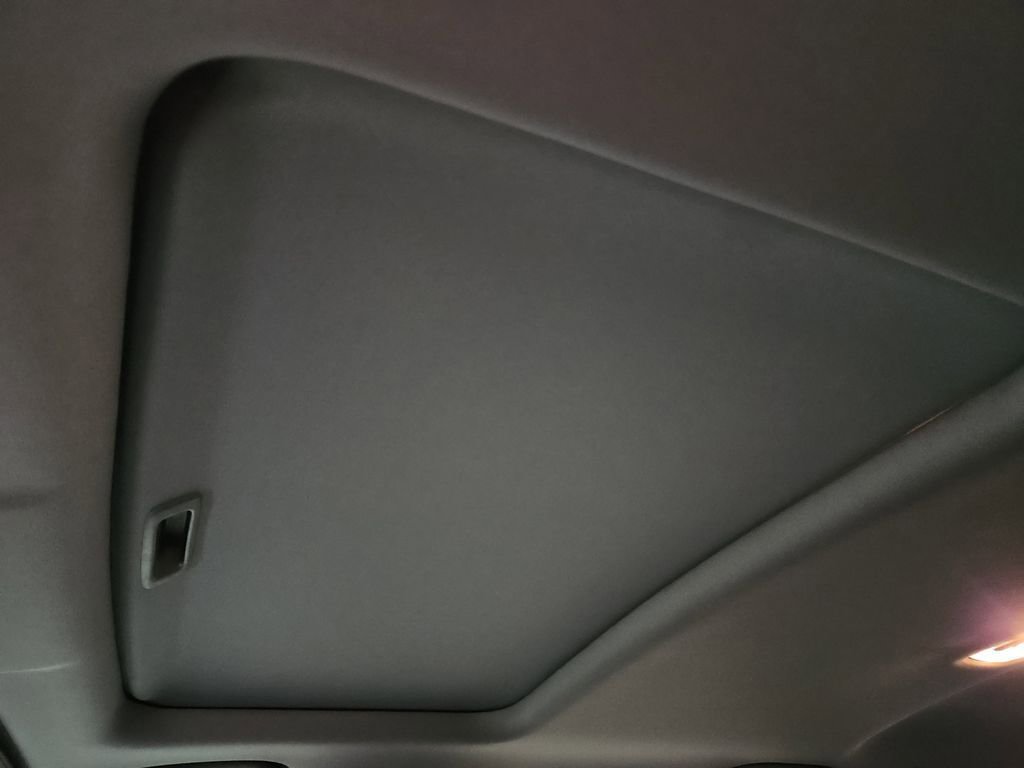 Used 2022 Honda CR-V Touring image 27