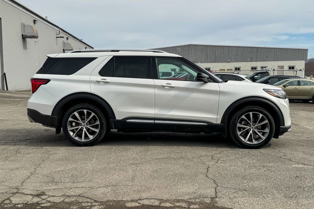 Certified 2025 Ford Explorer Platinum w/ Ultimate Package image 2