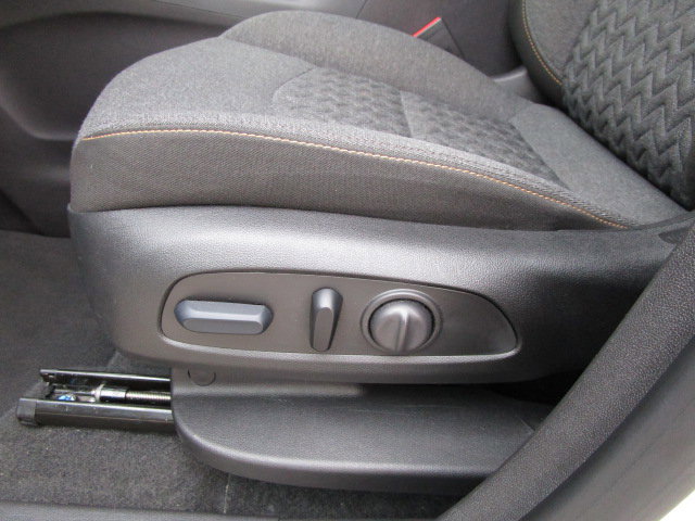 Used 2024 Chevrolet Equinox LT AWD/4WD image 12