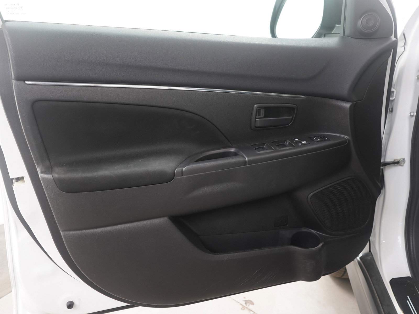 Used 2015 Mitsubishi Outlander Sport ES image 19