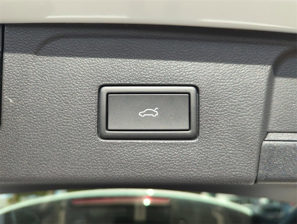 New 2026 Volkswagen Atlas SEL Premium R-Line image 46