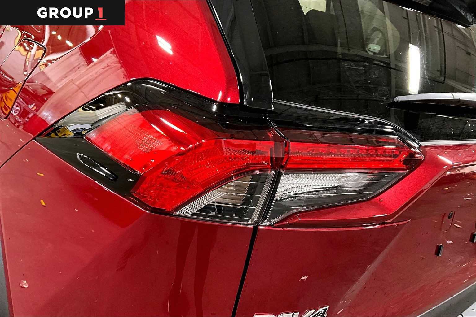 Used 2025 Toyota RAV4 XLE image 28