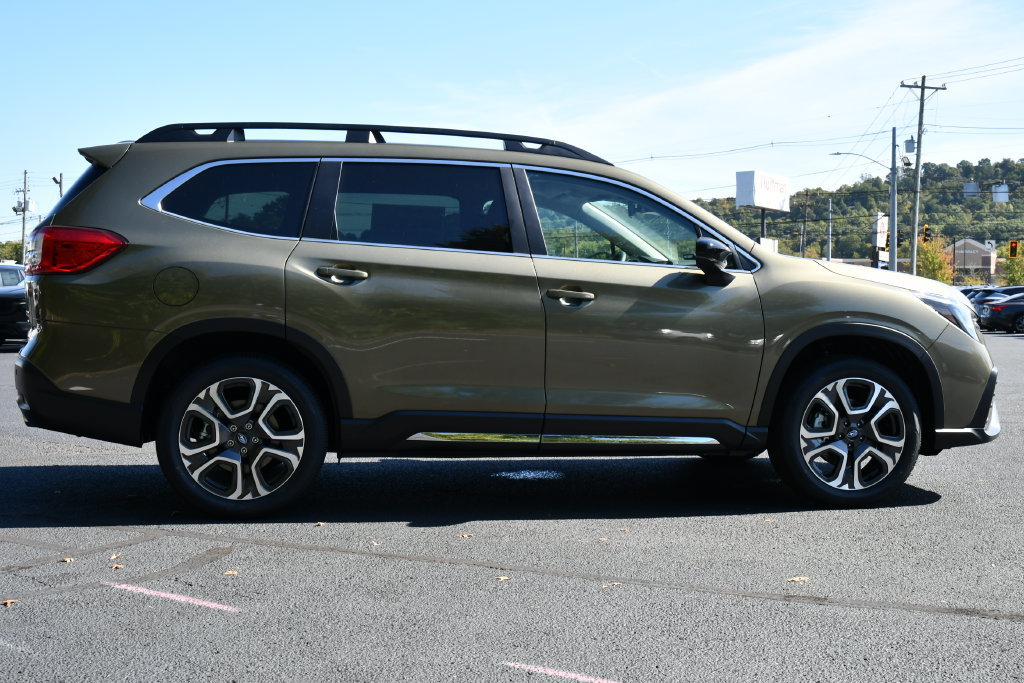 New 2027 Subaru Ascent Limited AWD/4WD image 8