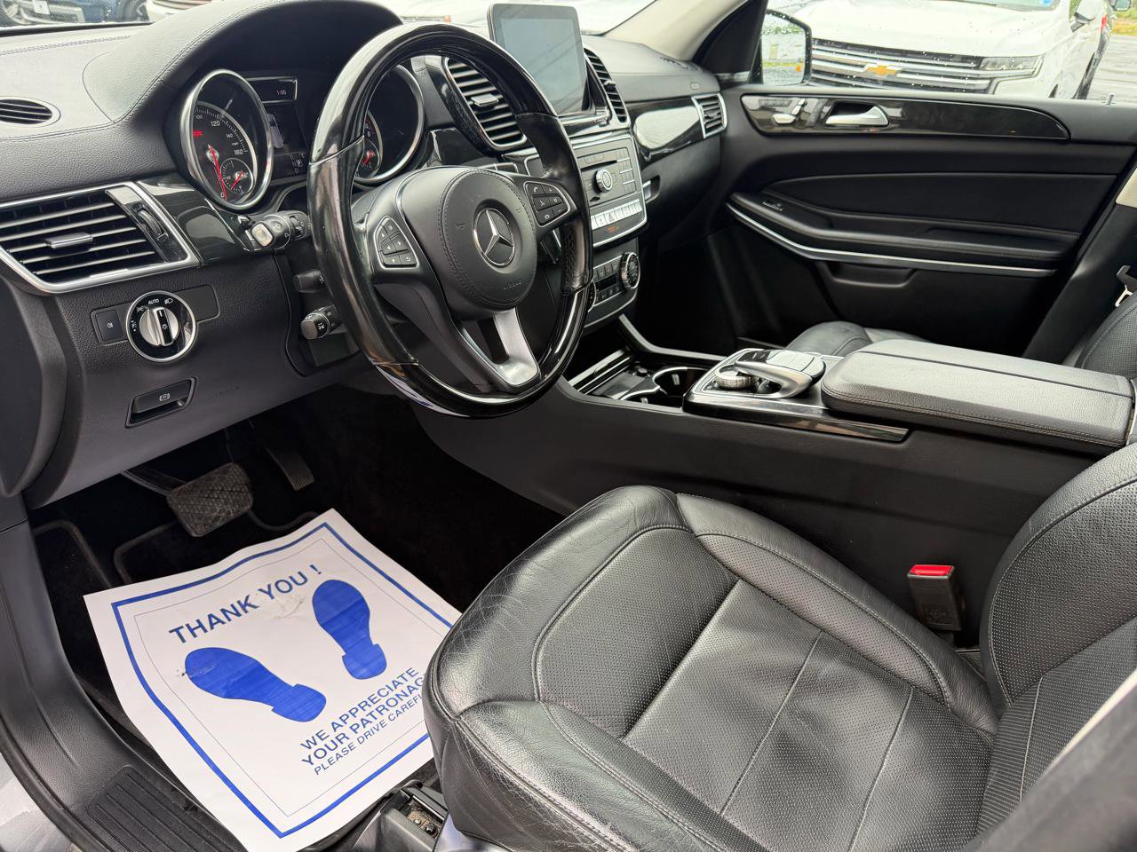 Used 2018 Mercedes-Benz GLS 550 4MATIC image 11