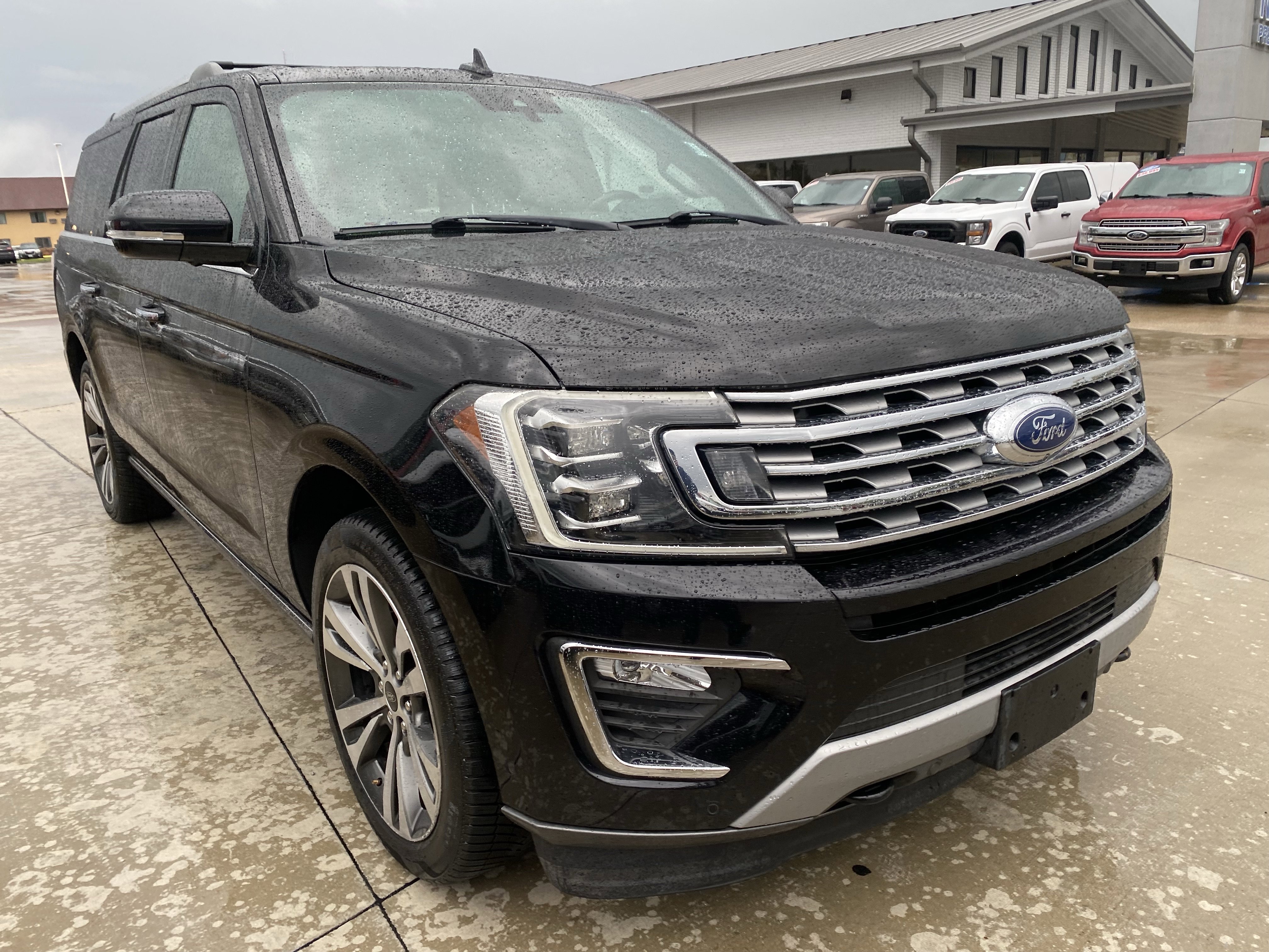 Used 2020 Ford Expedition Max Limited w/ Equipment Group 302A AWD/4WD image 3