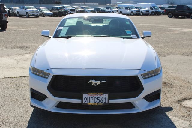 Used 2024 Ford Mustang Coupe image 2