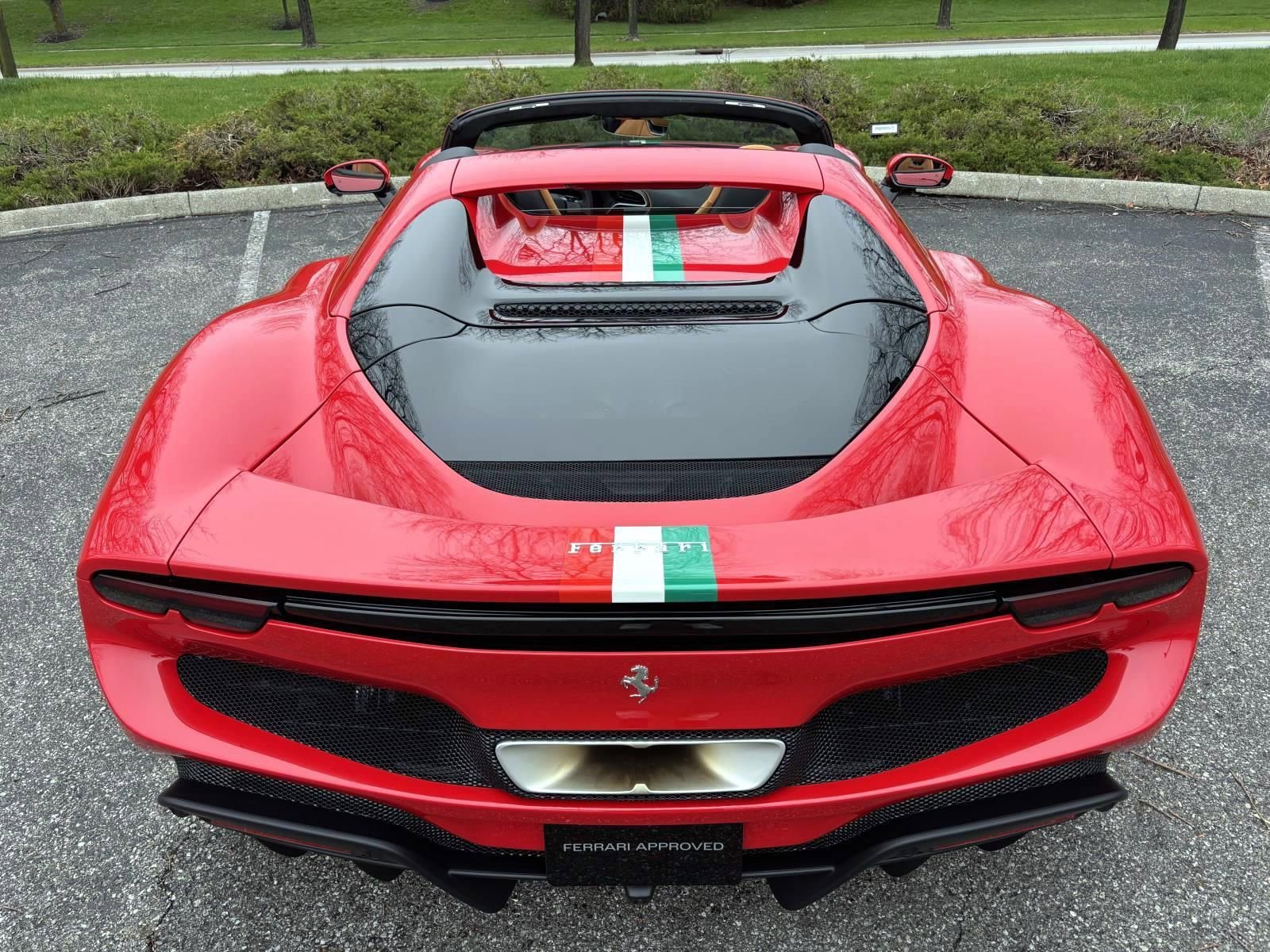 Used 2025 Ferrari 296 GTS RWD image 5