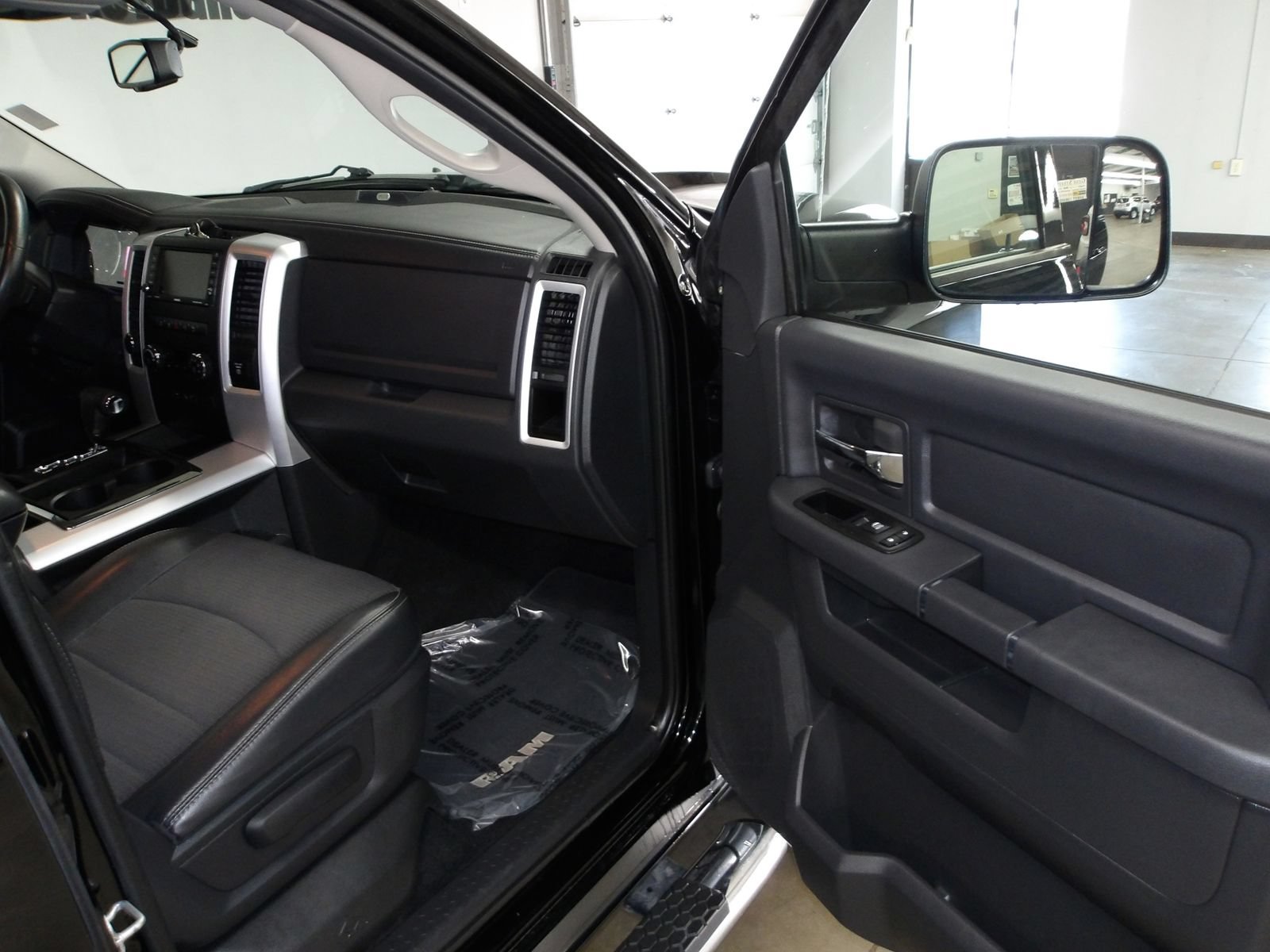 Used 2012 RAM 1500 Sport w/ Sport Premium Group AWD/4WD image 15