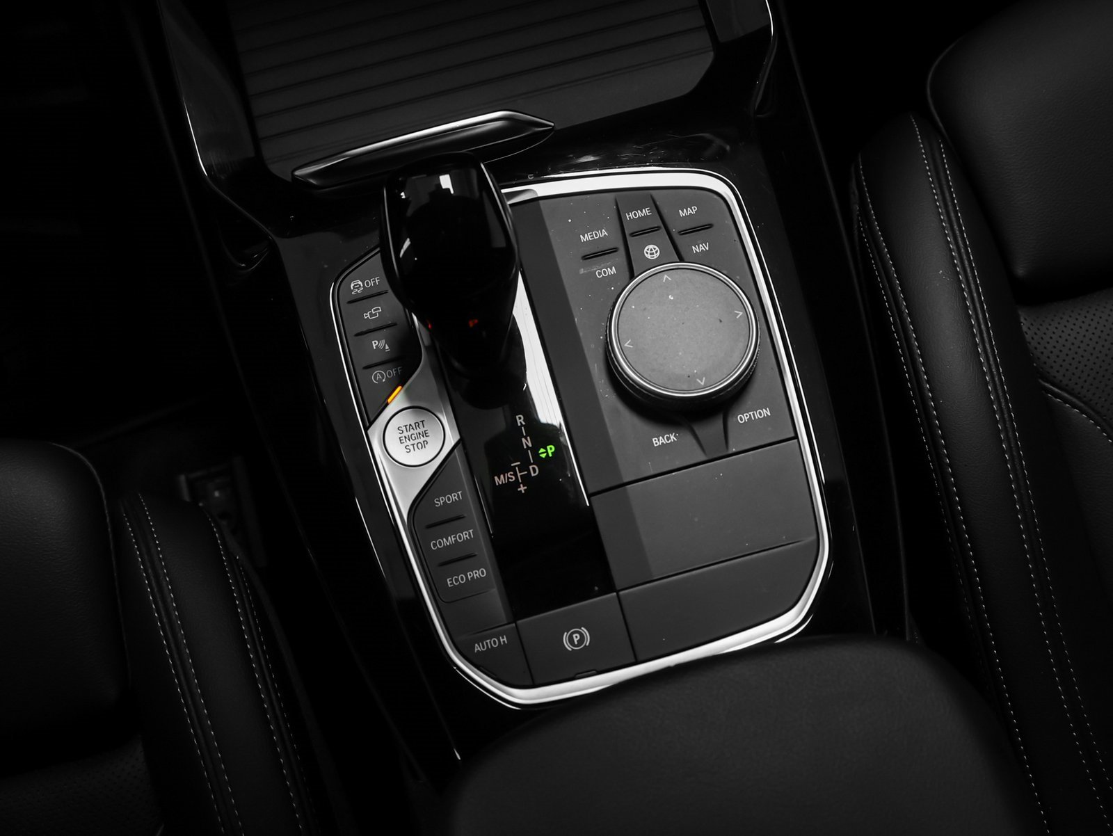 Used 2024 BMW X3 sDrive30i w/ Convenience Package image 32