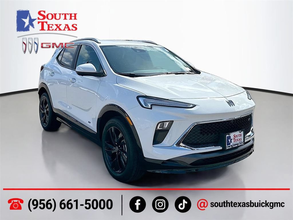 Used 2026 Buick Encore GX Sport Touring w/ Advanced Technology Package FWD image 1