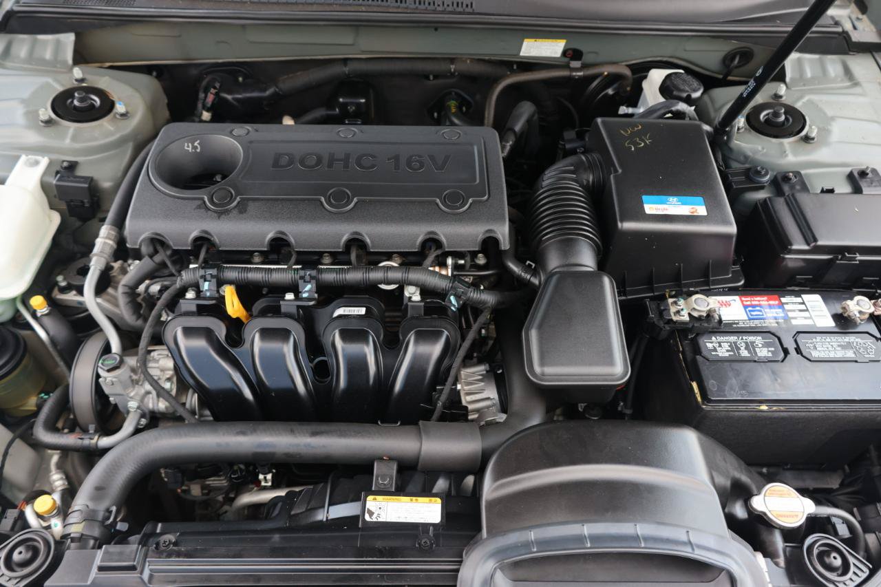 Used 2010 Hyundai Sonata GLS FWD image 34