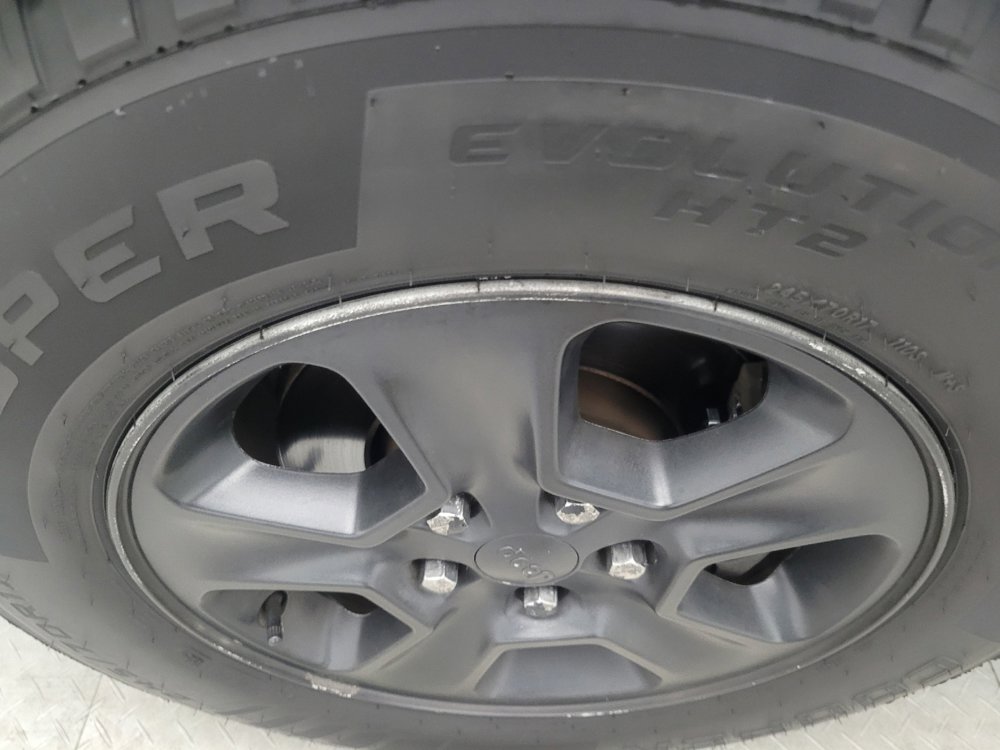 Used 2016 Jeep Grand Cherokee Laredo w/ Quick Order Package 23E image 31