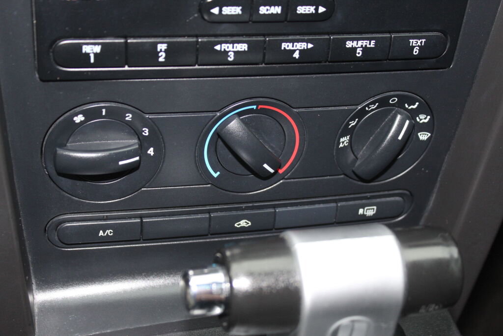 Used 2006 Ford Mustang GT image 23