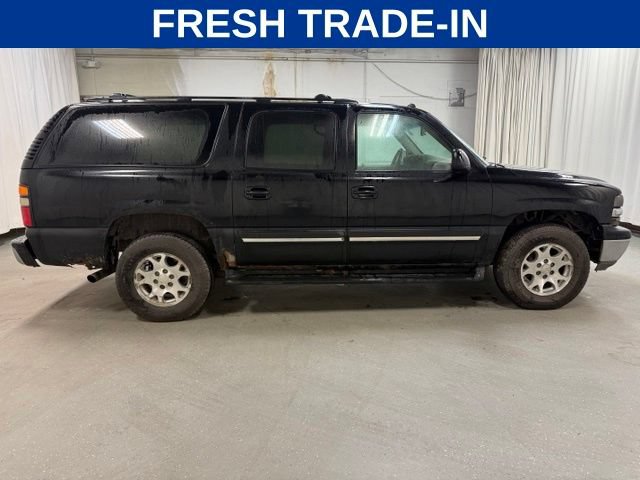 Used 2005 Chevrolet Suburban LT w/ Preferred Equipment Group AWD/4WD image 3