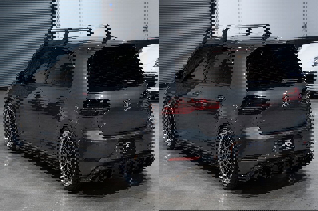 Used 2019 Volkswagen Golf R 4-Door image 69