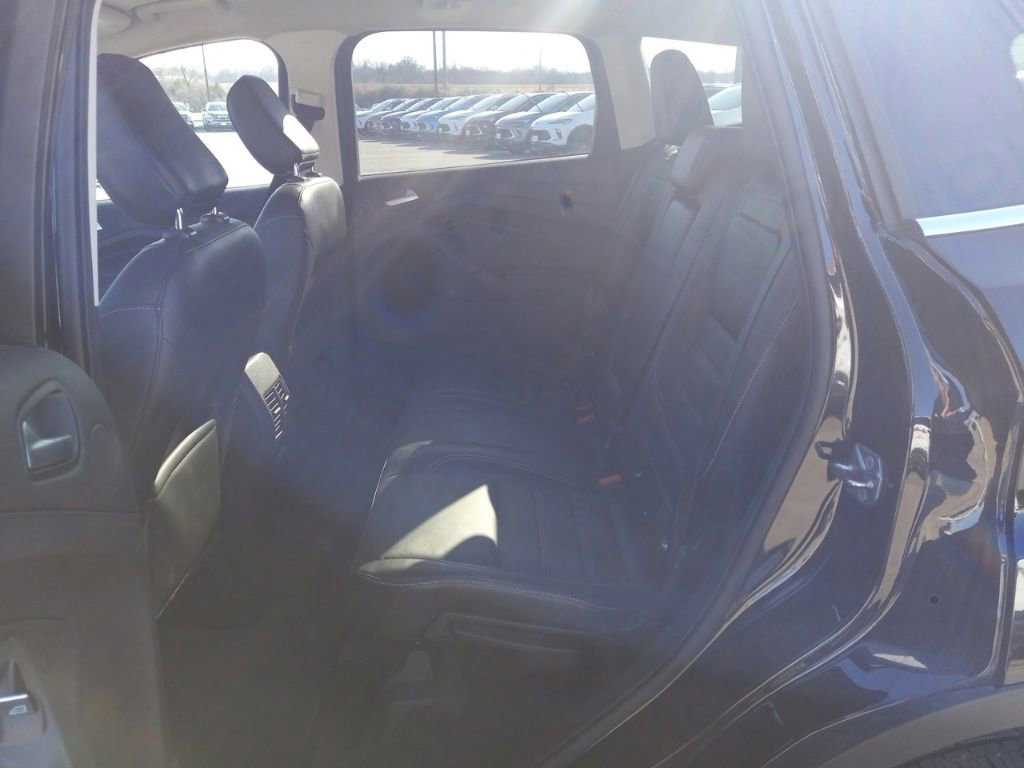 Used 2019 Ford Escape Titanium image 21