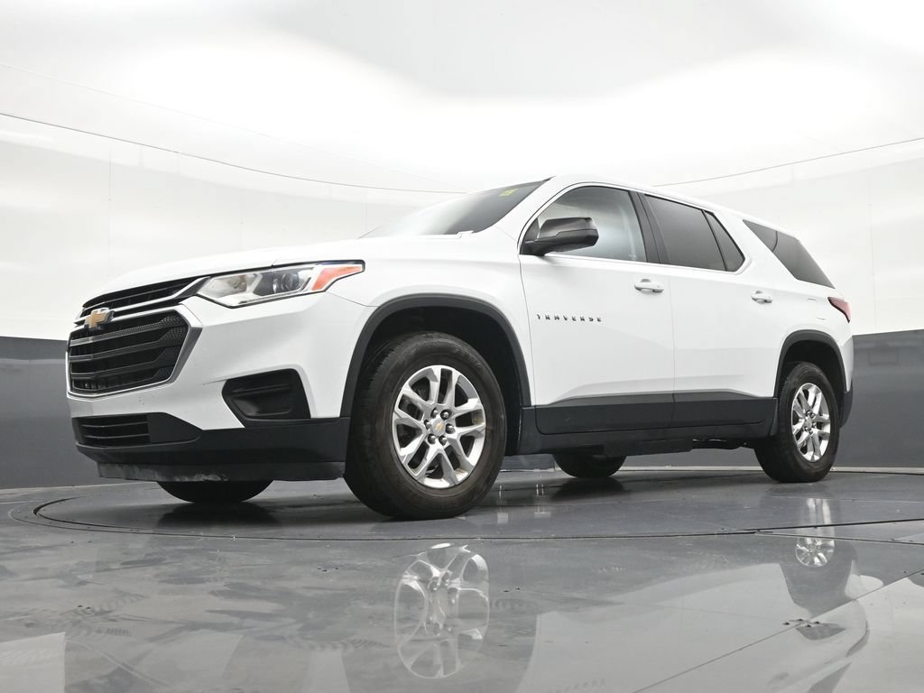 Used 2021 Chevrolet Traverse LS FWD image 24