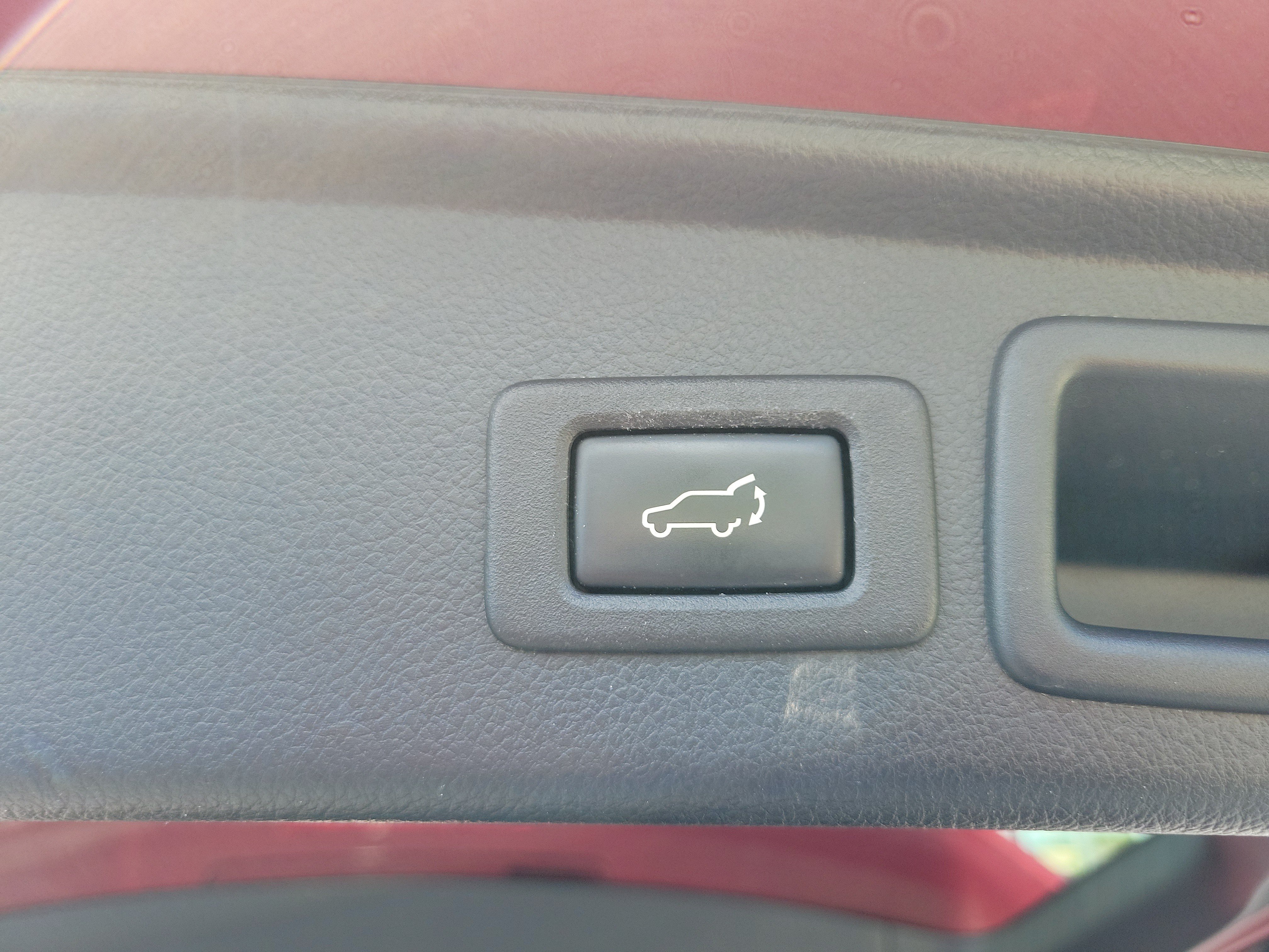 Used 2017 Subaru Forester 2.5i Touring AWD/4WD image 10