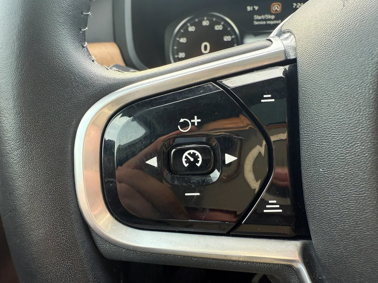 Used 2018 Volvo S90 T6 Inscription w/ Convenience Package AWD/4WD image 32