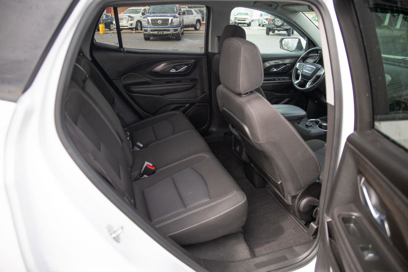 Certified 2022 GMC Terrain SLE image 22