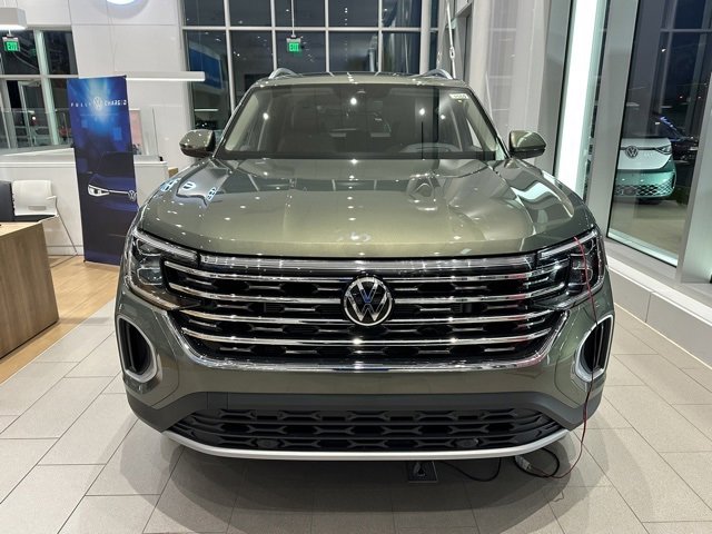 New 2026 Volkswagen Atlas SEL image 2
