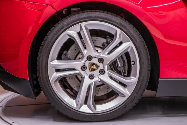 Used 2014 Lamborghini Gallardo LP 550-2 image 44