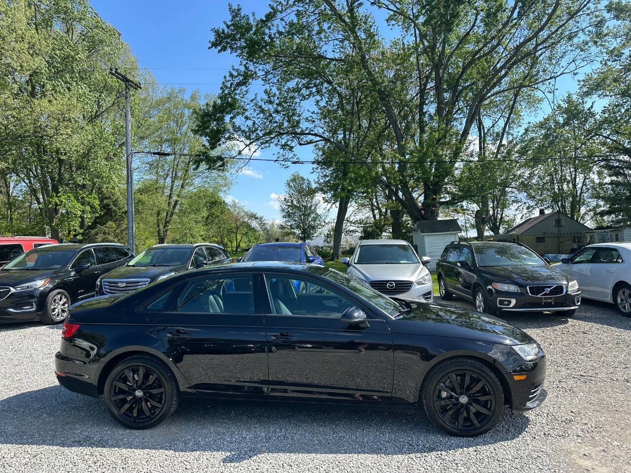 Used 2017 Audi A4 2.0T Premium w/ Audi MMI Navigation Plus AWD/4WD image 4