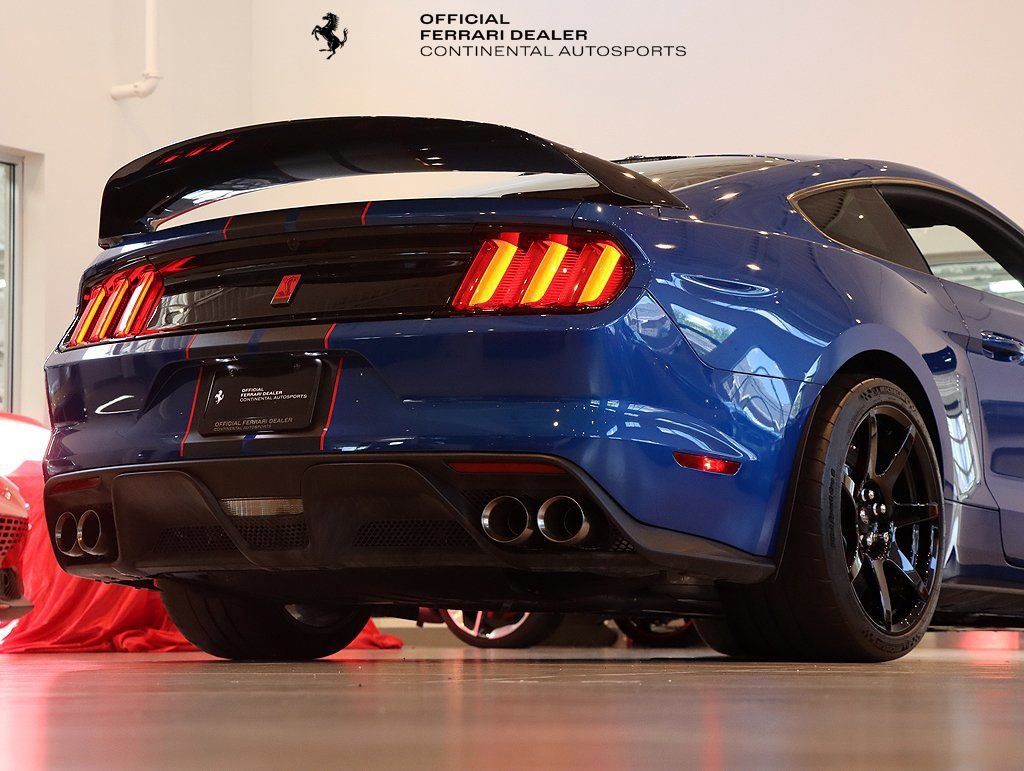 Used 2017 Ford Mustang Shelby GT350R w/ GT350R Equipment Group 920A image 23