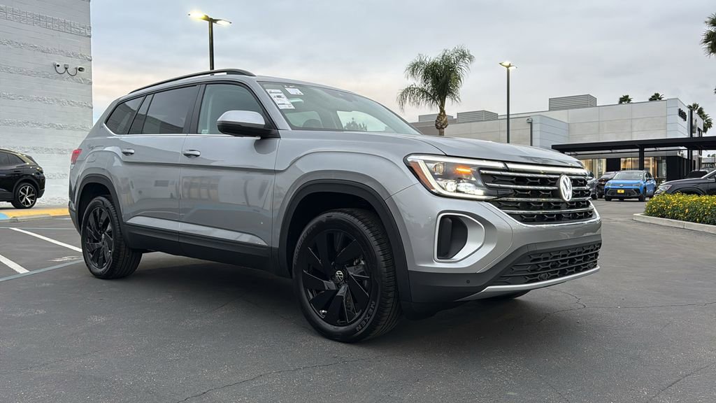 New 2026 Volkswagen Atlas SE