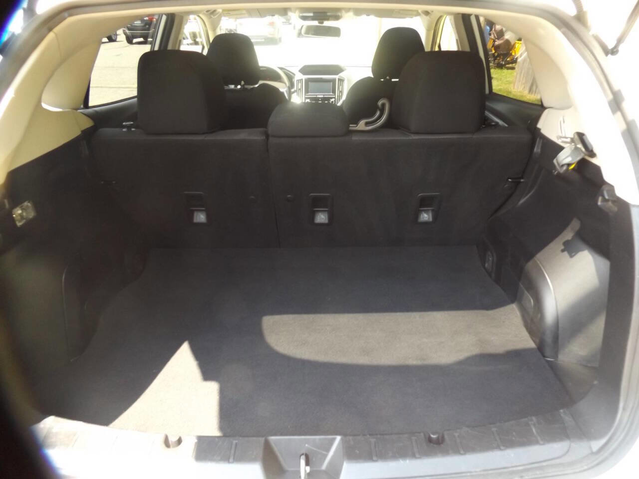 Used 2023 Subaru Crosstrek 2.0i image 6