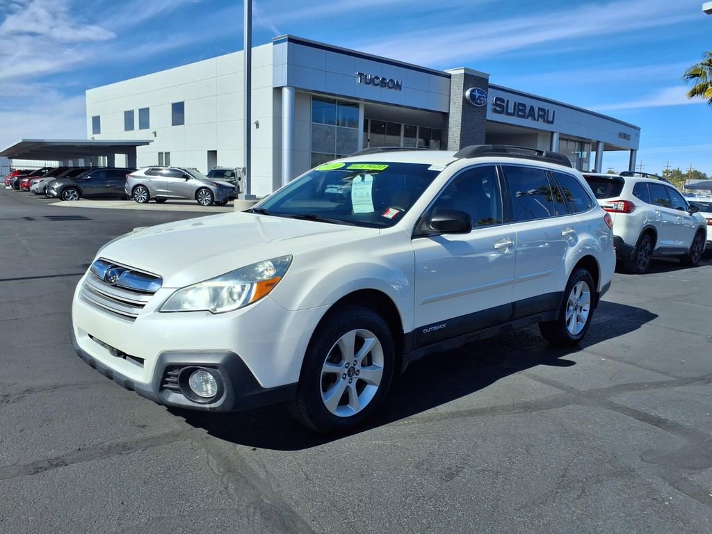 Used 2014 Subaru Outback 2.5i w/ Alloy Wheel Package image 8