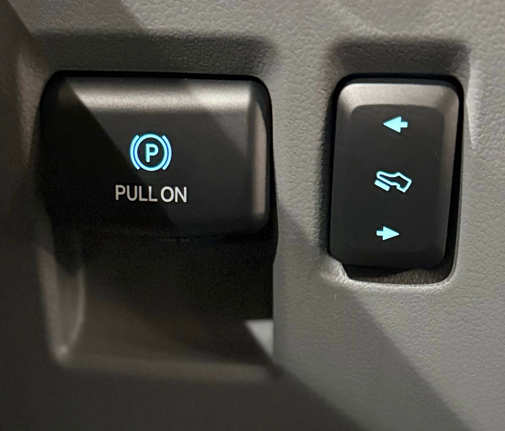 Used 2023 Ford F150 Lightning XLT w/ Equipment Group 312A High image 71