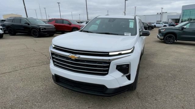 New 2026 Chevrolet Traverse LT w/ Driver Confidence Package FWD image 5