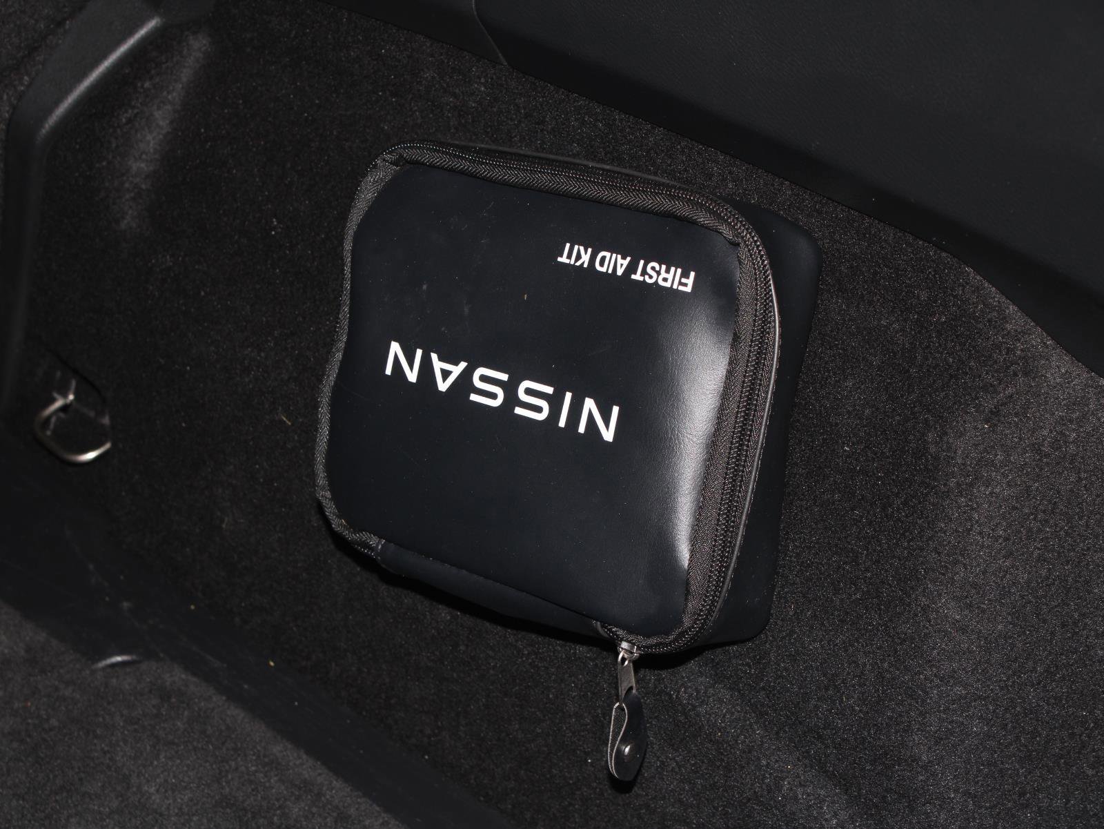 Used 2024 Nissan Rogue S image 11