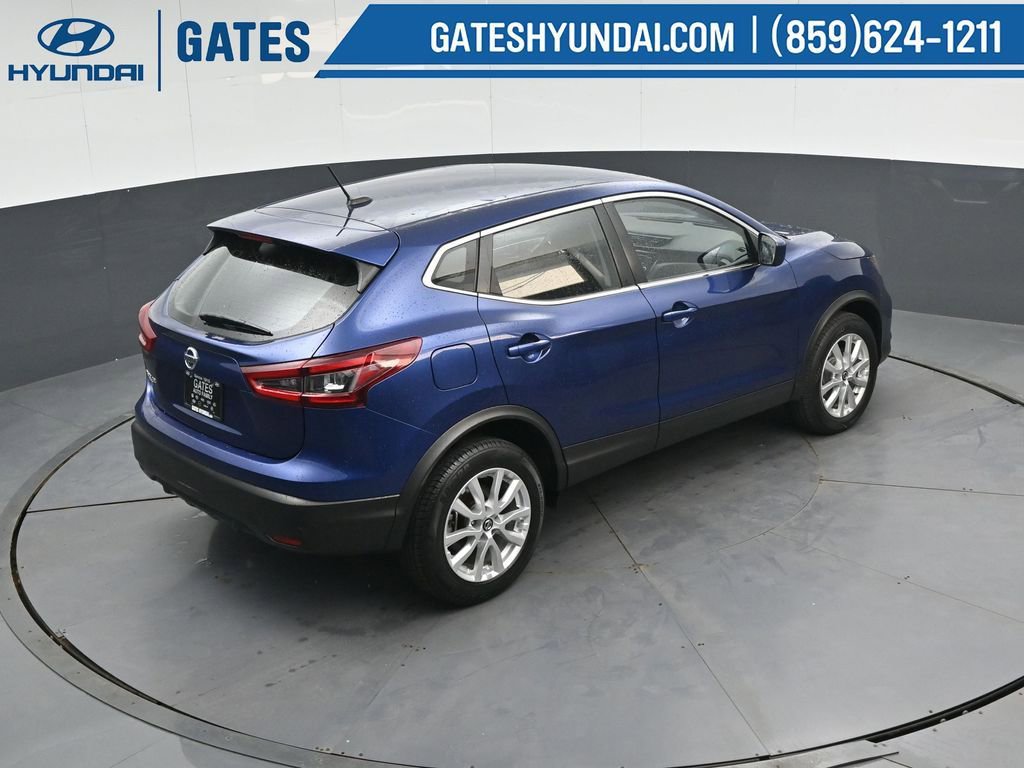 Used 2022 Nissan Rogue Sport S image 39