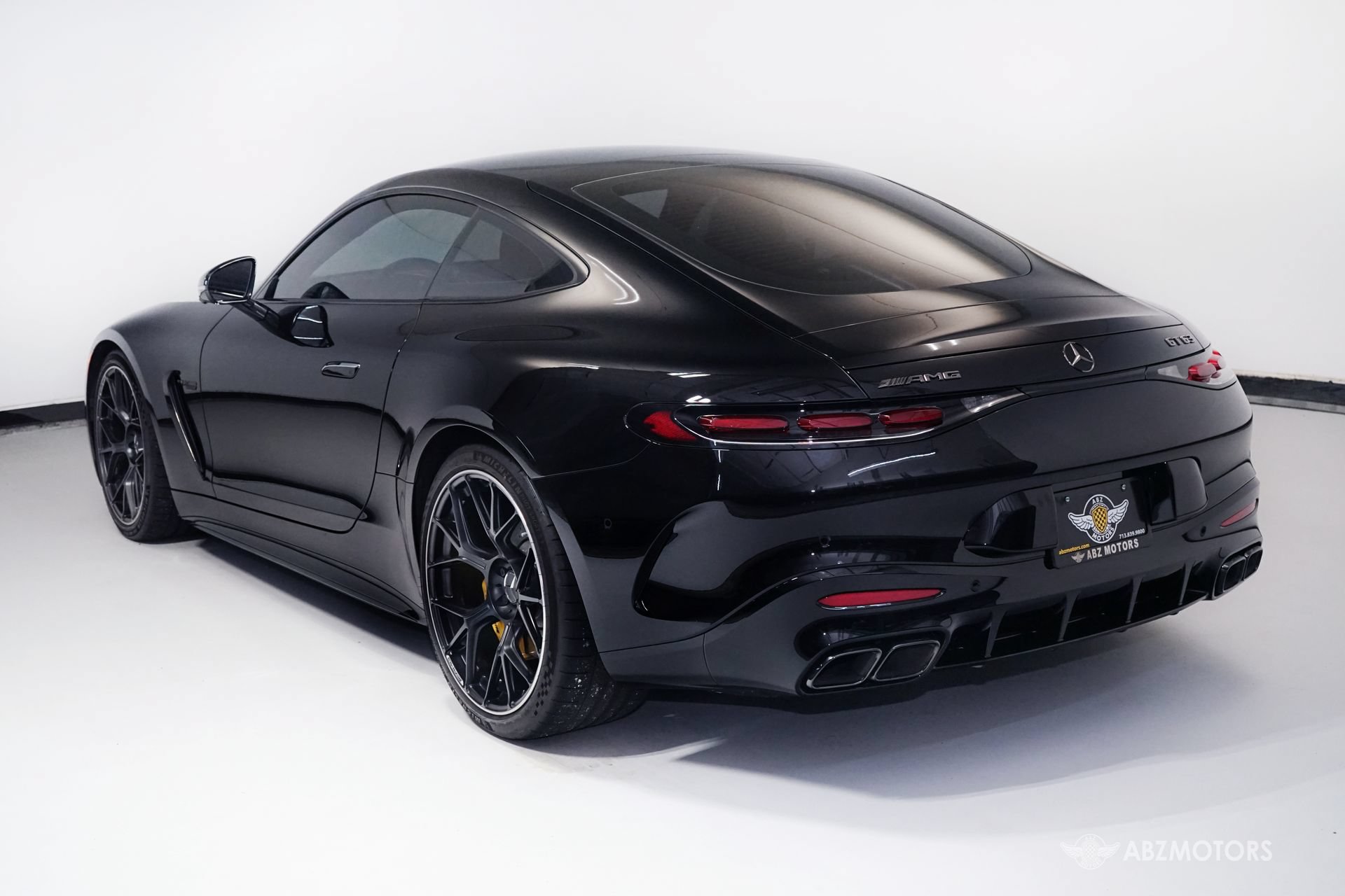 Used 2025 Mercedes-Benz AMG GT 63 image 7