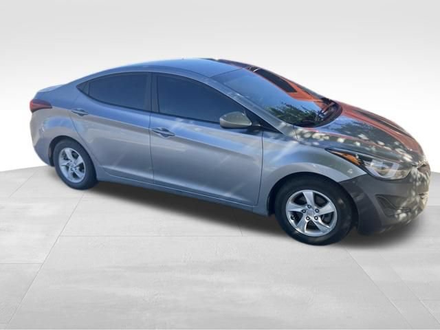 Used 2015 Hyundai Elantra SE FWD image 7