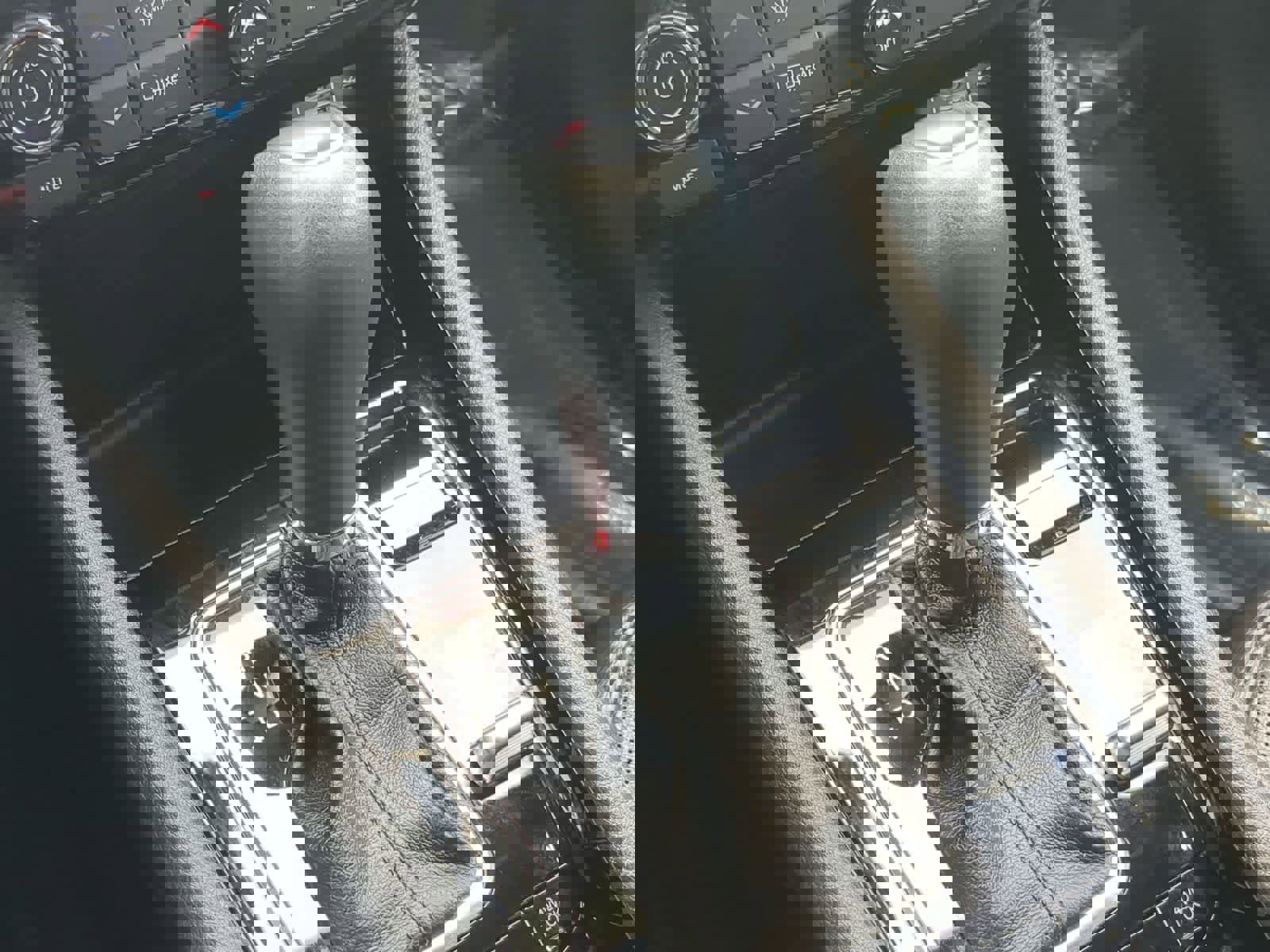 Used 2023 Jeep Compass Limited w/ Elite Group image 31