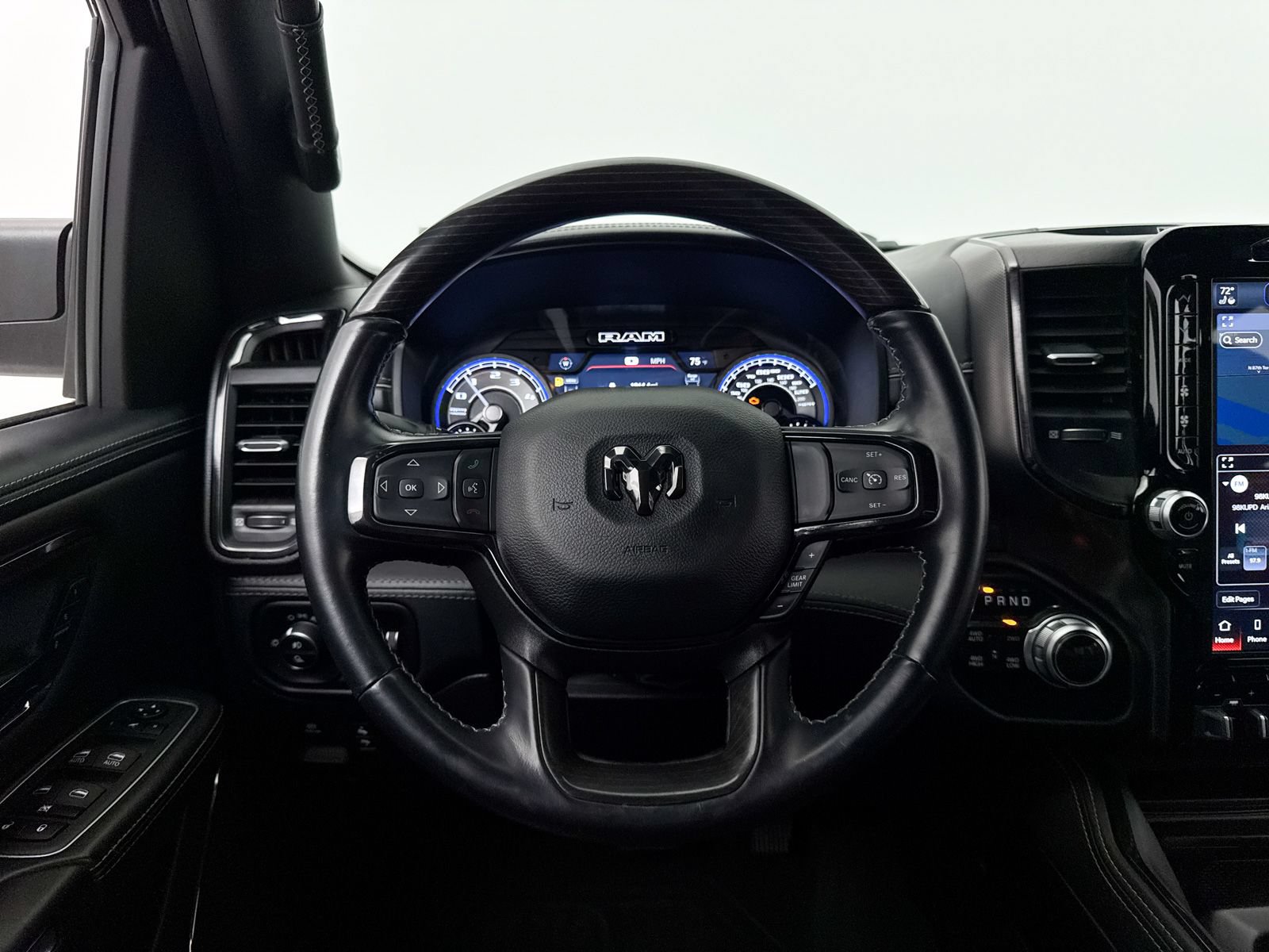 Used 2022 RAM 1500 Limited w/ Body Color Bumper Group AWD/4WD image 3