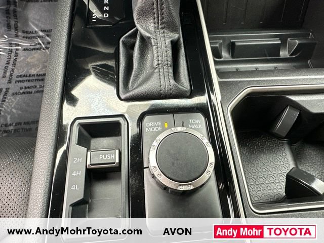 Used 2025 Toyota Tundra Limited AWD/4WD image 30